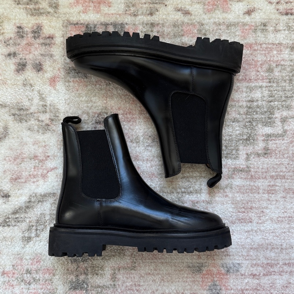 Isabel Marant Leather Chelsea Boots
